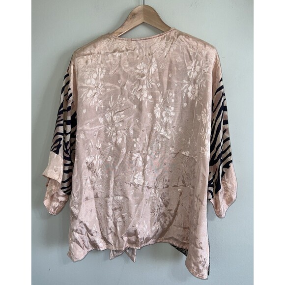Sterling Styles Vintage One Size Kimono Animal Prink Blouse Shirt Top Unique - Picture 6 of 10